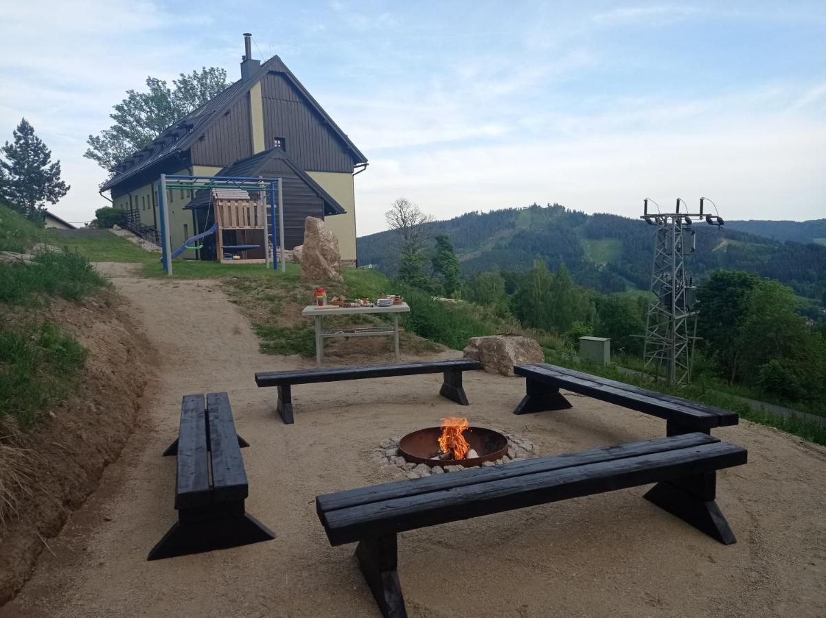 Apartmany Kynast Albrechtice v Jizerskych horach Exterior foto